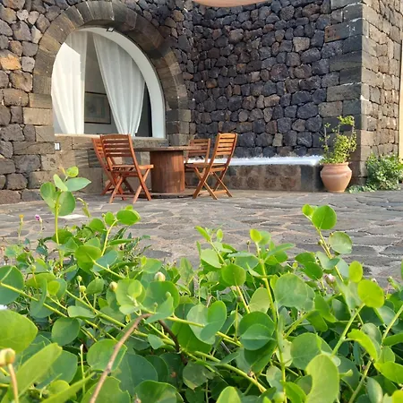 Mursia Mira Mare Pantelleria