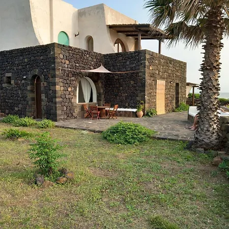 Mursia Mira Mare Pantelleria